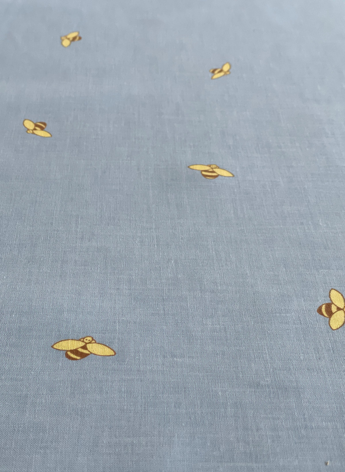 Blue Bee Fabric - Cotton