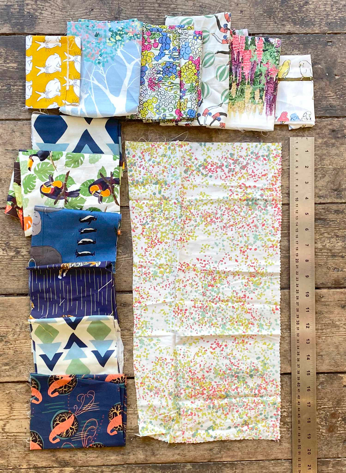 Small Fabric Bundle - Mixture