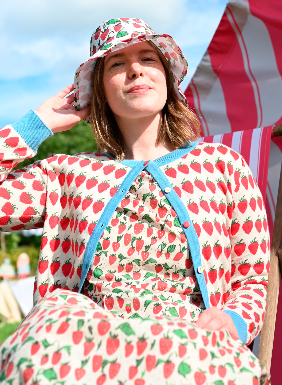 Vera - Red Strawberry Cardigan