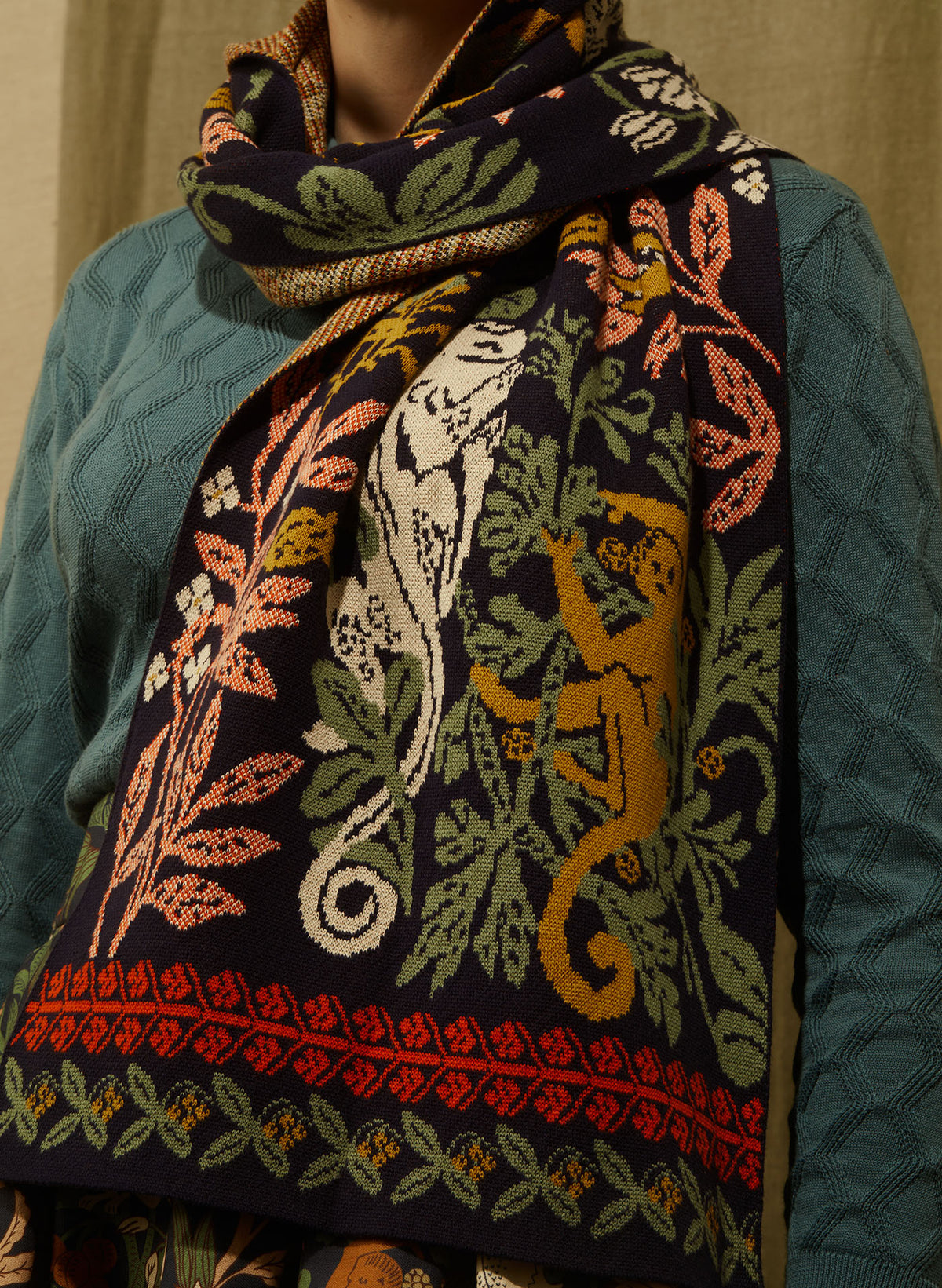 Knitted Scarf - Navy Dodo