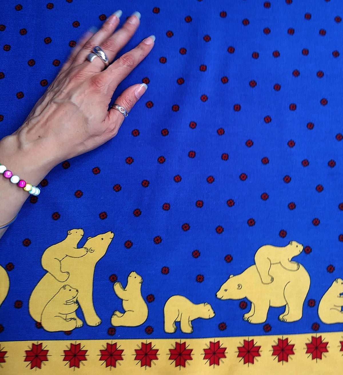 Remnant - 360cm - Blue Polar Bear Fabric - Cotton Twill