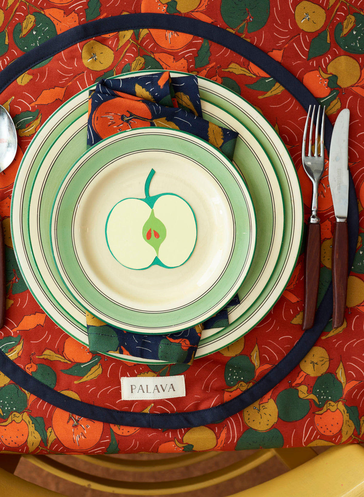 Napkin Set - Red Apple Orchard