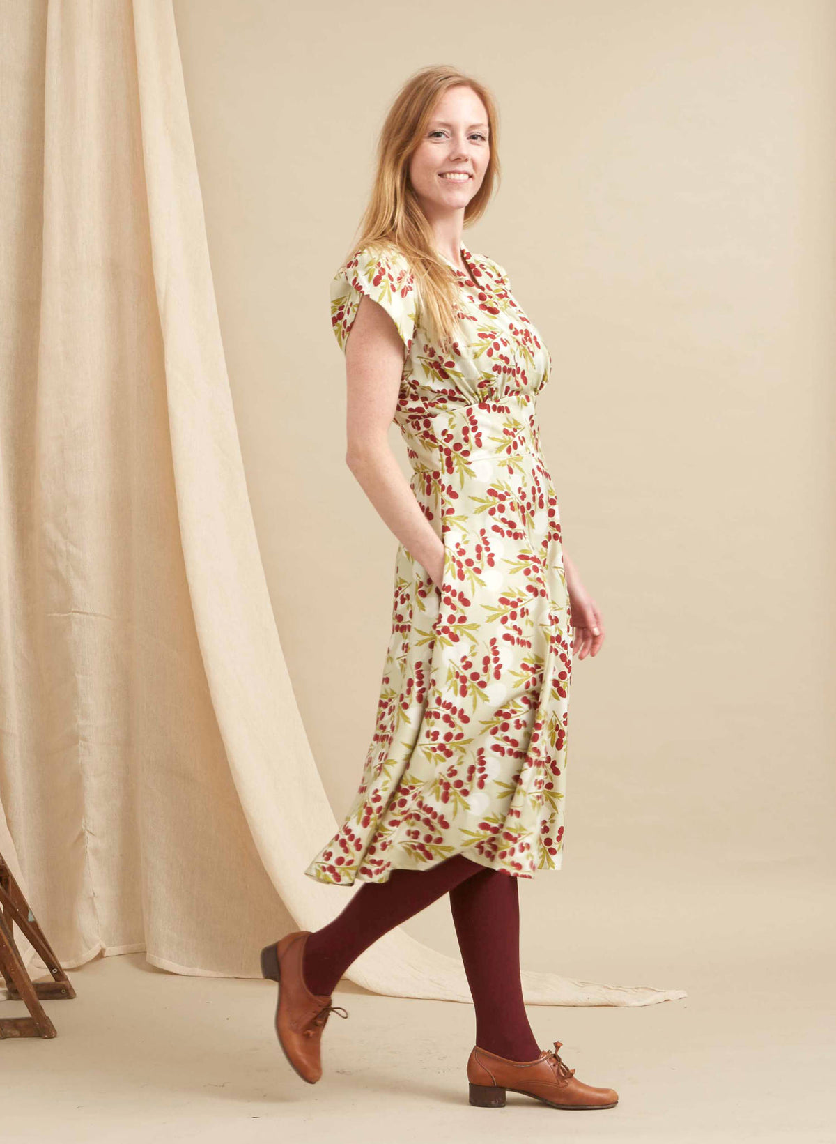 Rita - Cream Damson Dress