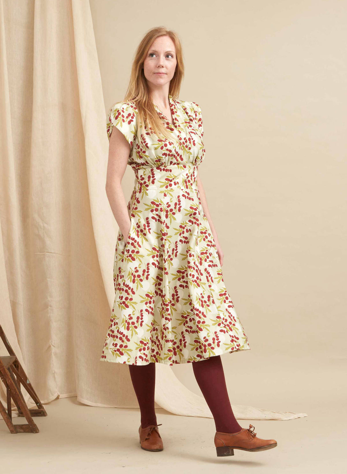 Rita - Cream Damson Dress
