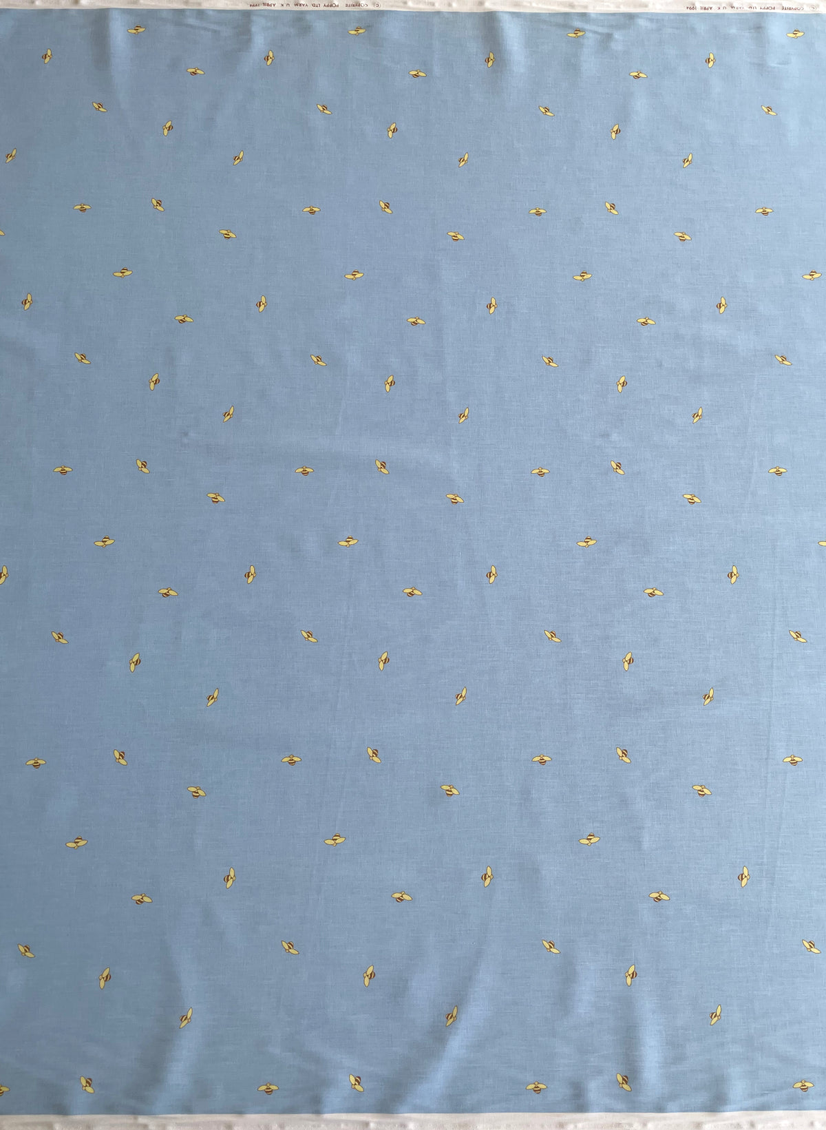 Blue Bee Fabric - Cotton
