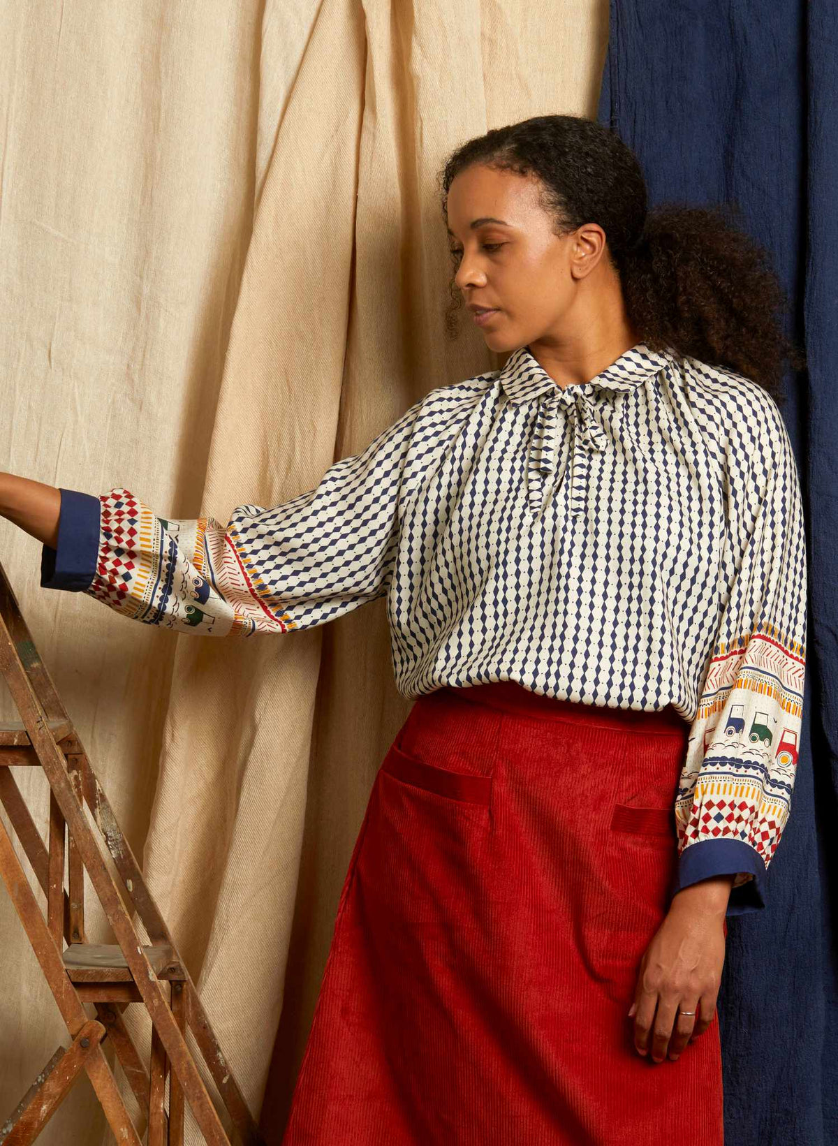 Joan - Tractor Folk Blouse