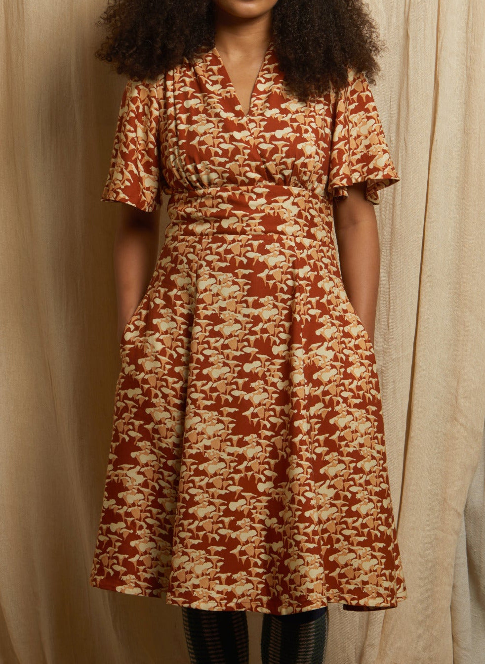 Rita Long-sleeve - Rust Chanterelle Dress